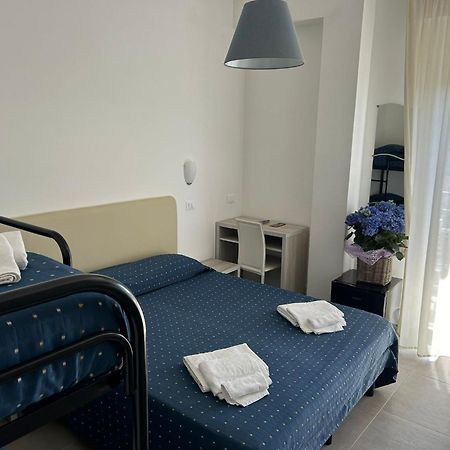 Hotel Concorde Беллария-Иджеа-Марина Экстерьер фото