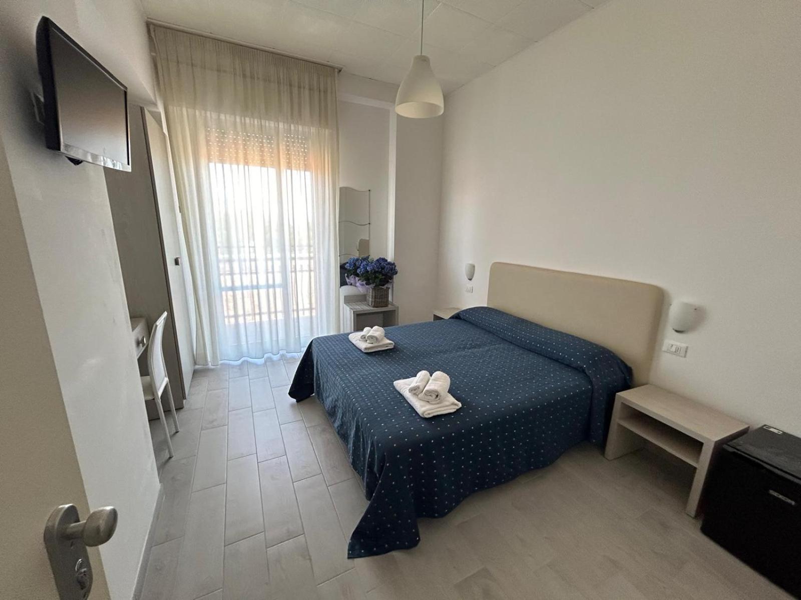 Hotel Concorde Беллария-Иджеа-Марина Экстерьер фото